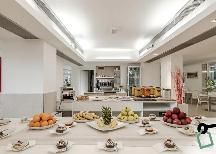 Hotiday Collection - Отель 4*