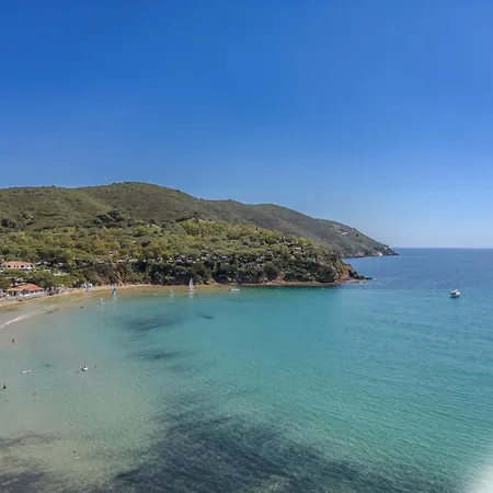 Hotiday Collection - Hotel Lacona