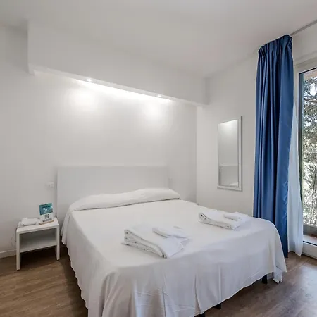 Hotiday Collection - Hotel Lacona