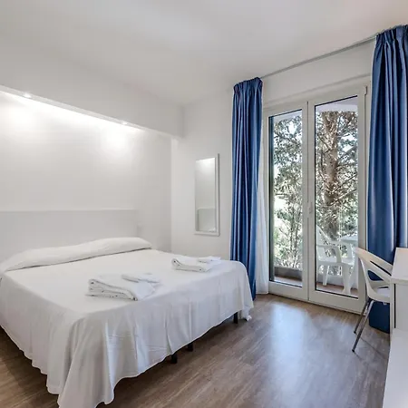 Hotiday Collection - 4*