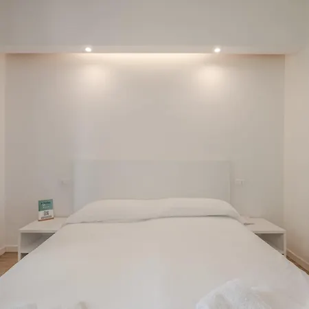 Hotel Hotiday Collection -