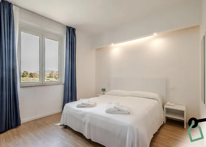 Hotiday Collection - 4* Lacona