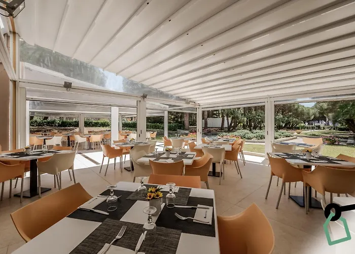 Hotiday Collection - 4* Lacona