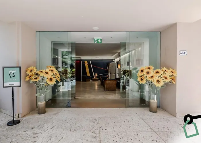 Hotel Hotiday Collection -