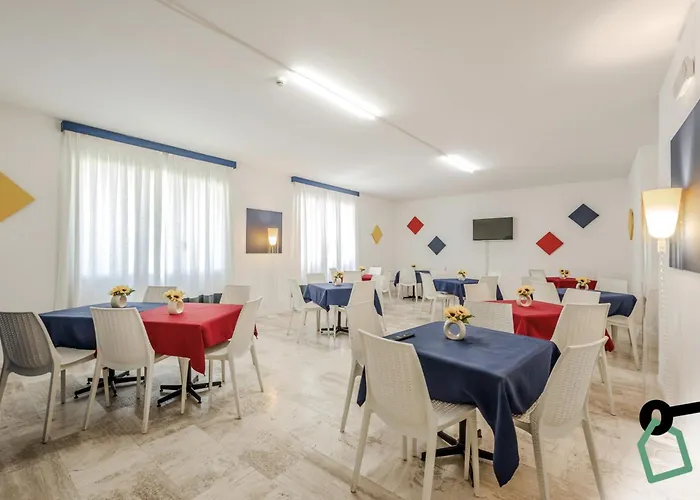 Hotiday Collection - Lacona