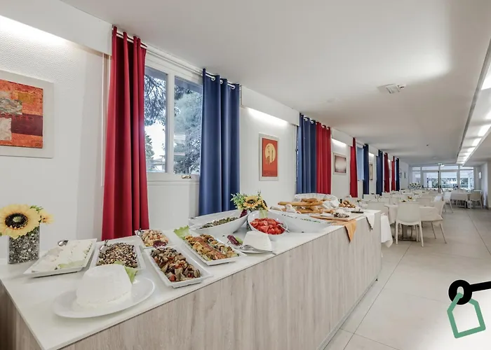 Hotiday Collection - Hotel 4*