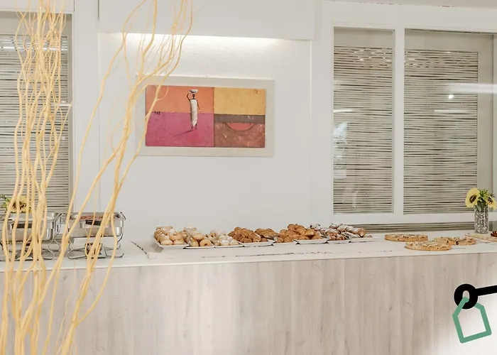 Hotiday Collection - Hotel Lacona