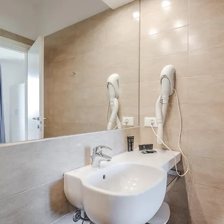 Hotell Hotiday Collection - Lacona