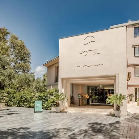 Hotiday Collection - Hotell 4*