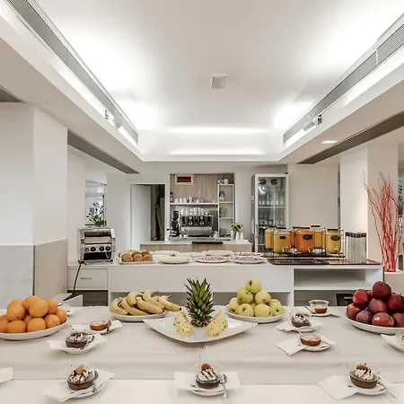 Hotiday Collection - Hotell 4*