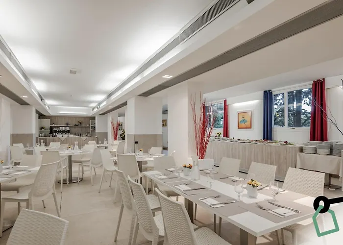 Hotiday Collection - 4* Lacona